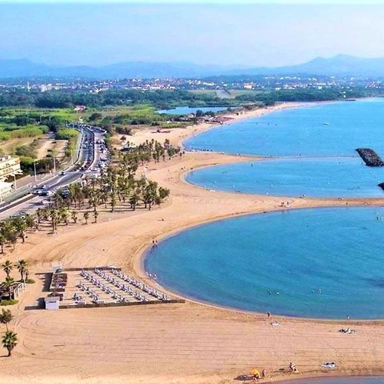 Beau 2 pièces emplacement n 1 proche de la mer - Apartment mit 1 Schlafzimmer - 29