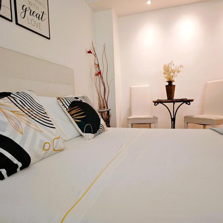 KRLY Rooms Cagliari - Adults only - Parcheggio - Deluxe Double Room with Balcony - 13