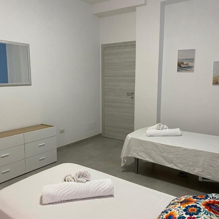 Close to the sea and 10 minutes from the airport - Appartamento con 2 Camere da Letto - 10