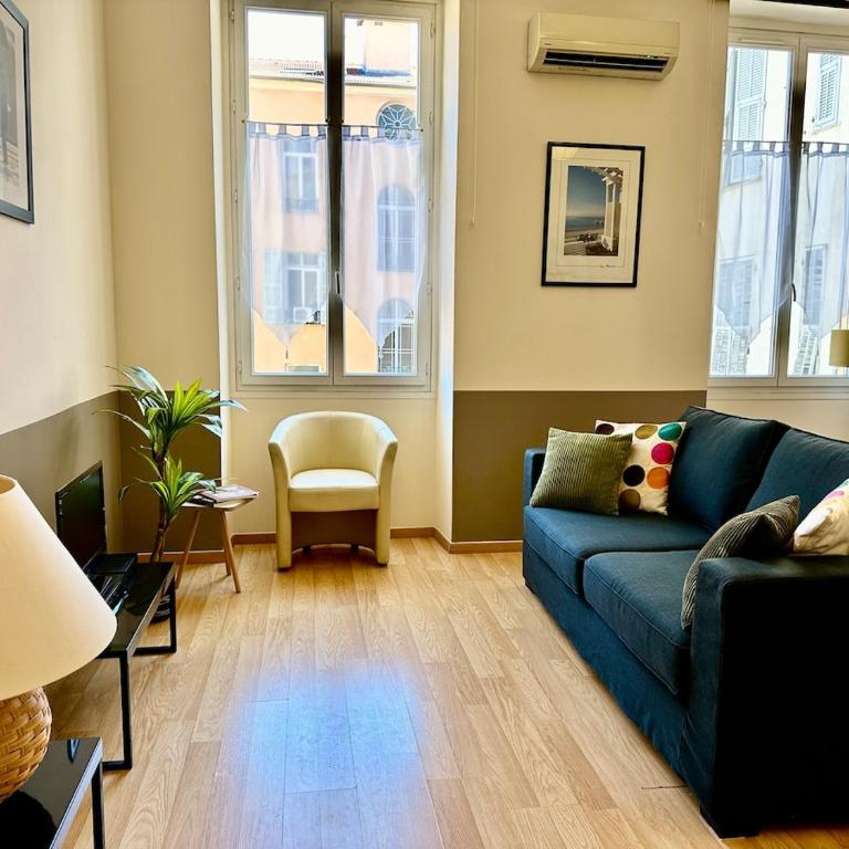 Magnifique 2 pièces - Hyper centre Nice - Appartement 1 Chambre - 28