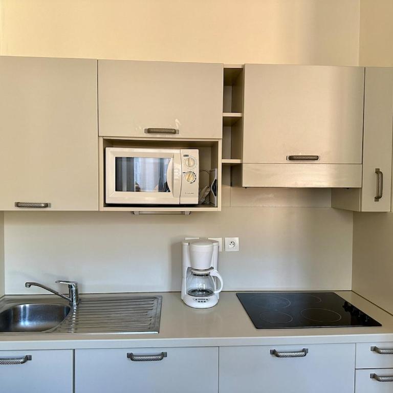 Magnifique 2 pièces - Hyper centre Nice - Appartement 1 Chambre - 31