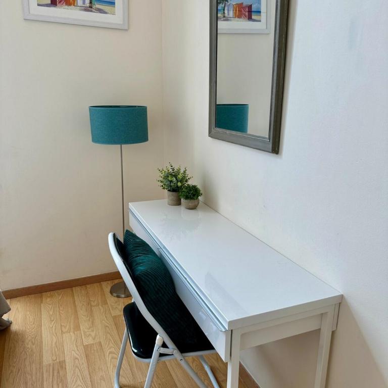 Magnifique 2 pièces - Hyper centre Nice - Appartement 1 Chambre - 35