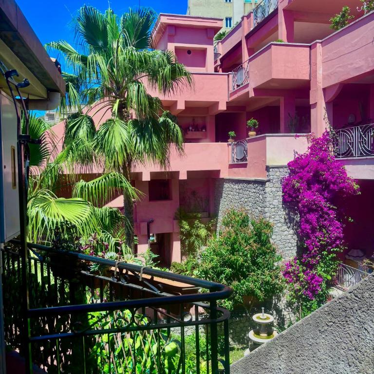 Penthouse with Sea View Terrace in the Heart of Taormina - Two-Bedroom Standard Apartment - 21