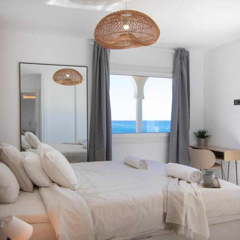 Stunning beachfront penthouse Calahonda Málaga - Apartamento de 3 dormitorios - 17