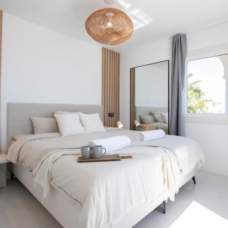 Stunning beachfront penthouse Calahonda Málaga - Apartamento de 3 dormitorios - 18