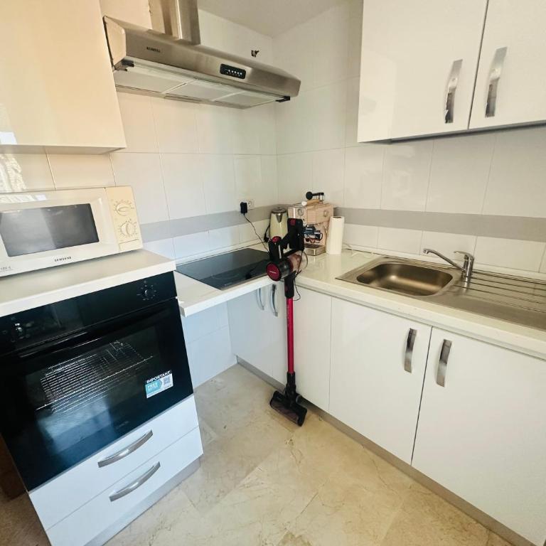 Gemeleos22 - Two-Bedroom Apartment - 12