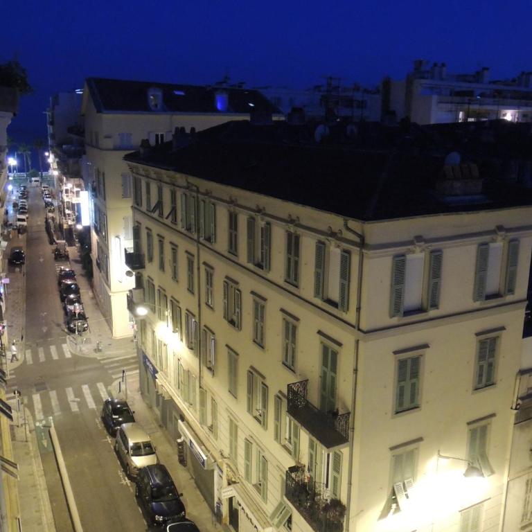 Promenade sur les toits - Appartement - 24