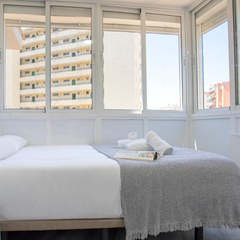 Sunstay Lovely Loft Fuengirola - Apartamento de 1 dormitorio - 3