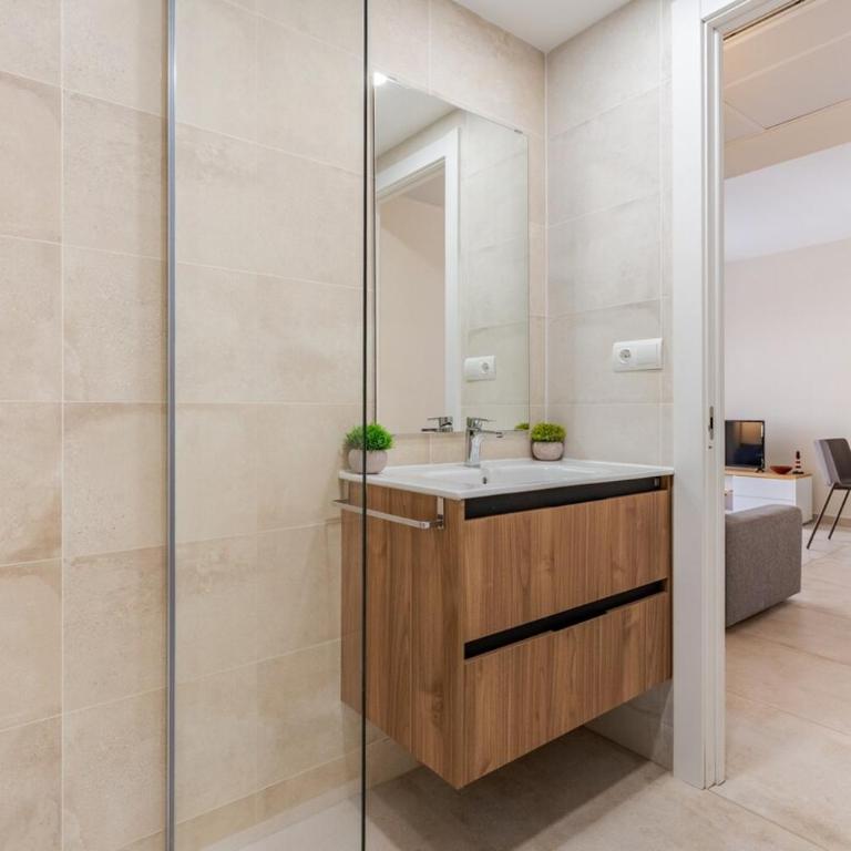 Coastal Paradise with Rooftop Pool - Just 50m from Cambrils Beach! - Apartamento Premium de 1 dormitorio - 19