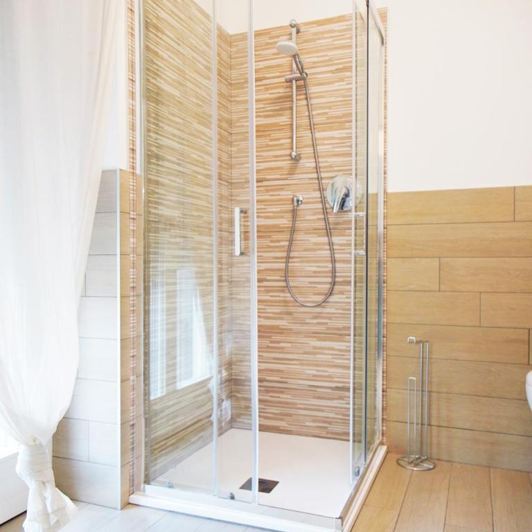 CASA IDEALE TIM Appartmanti moderni vicina al centro - Appartamento con 1 Camera da Letto - 22