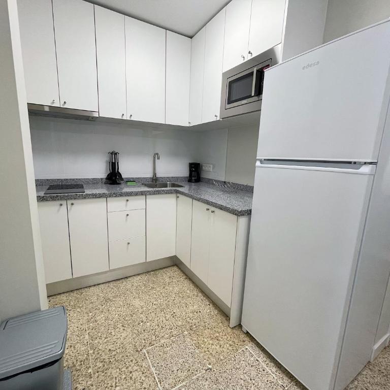 Edificio Playa - Apartamento de 1 dormitorio con balcón - 13