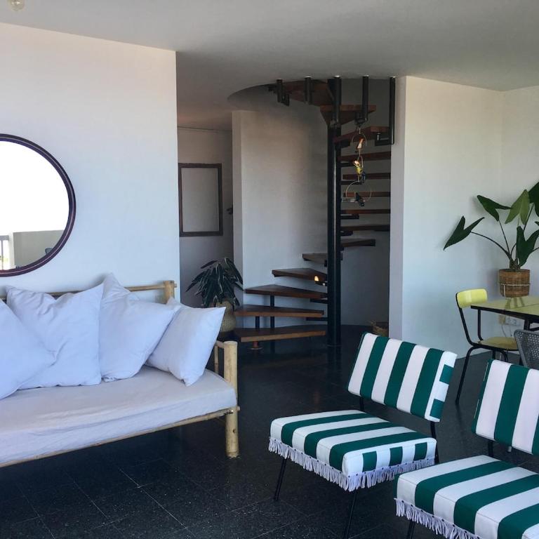 Cosy apartment with fabulous SEA VIEWS 70's style - Apartamento de 2 dormitorios - 2