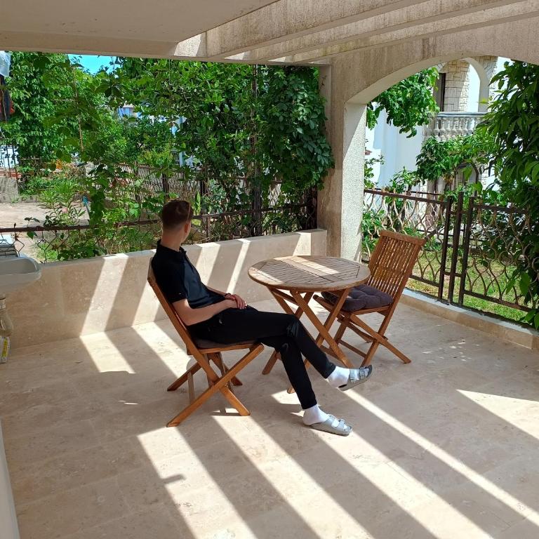 Jasmin 2 - One-Bedroom Apartment - 5