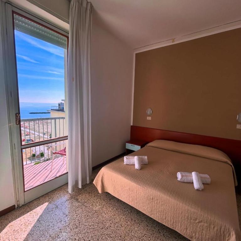 Hotel ROSE NUOVE - Camera Matrimoniale - 4
