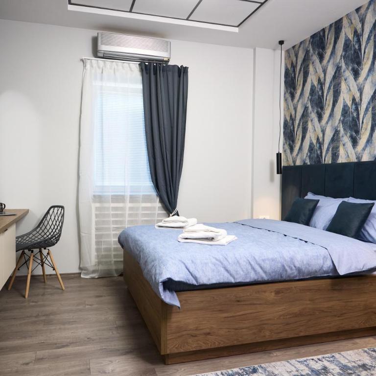 Downtown Boutique Apartments - Deluxe One-Bedroom Apartment - 7