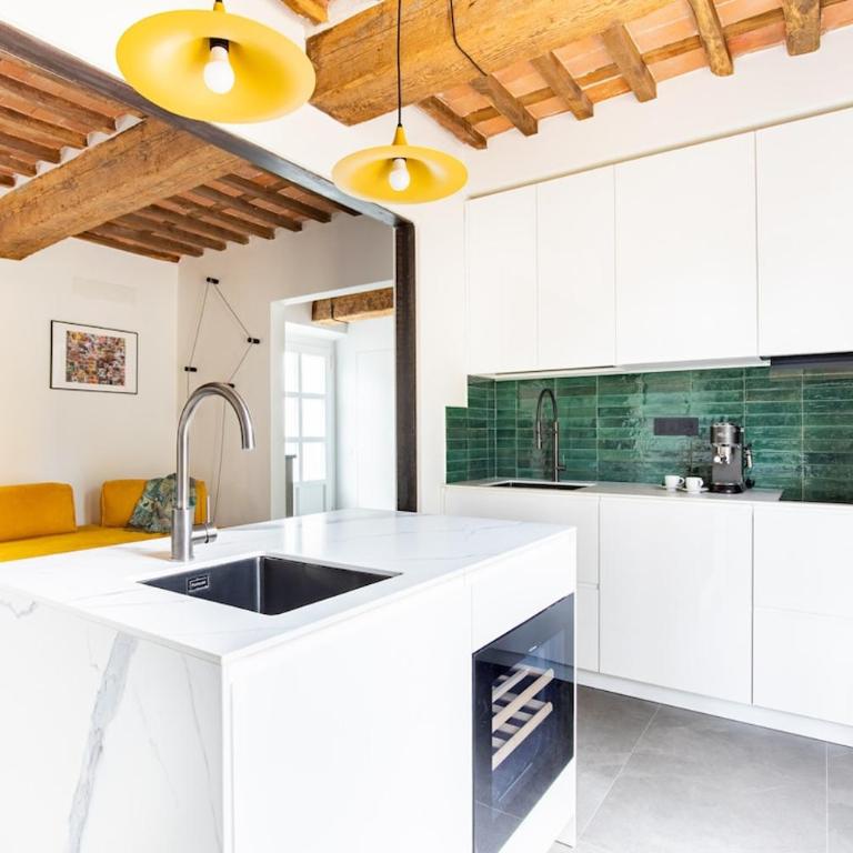 Exclusive property with garden and parking, Deluxe Stay in Viareggio - Vacation Home - 2
