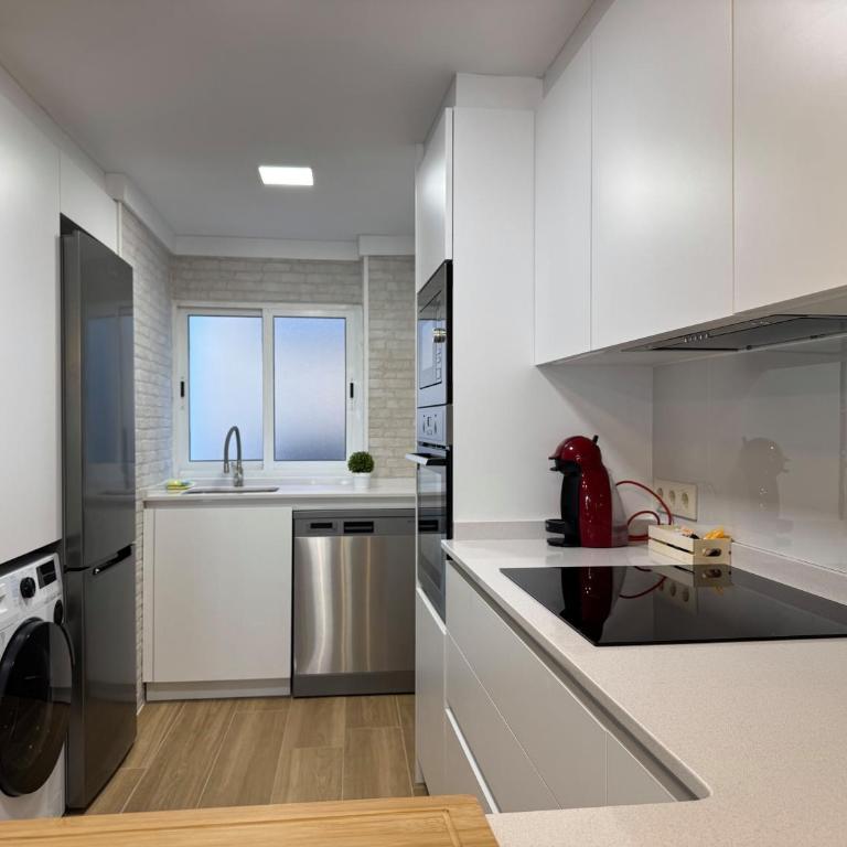 CENTRO VIGO Apartamento reformado, AVE-VIALIA - muy céntrico 5PAX - Apartamento de 2 dormitorios - 33