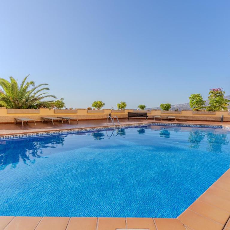 Penthouse with Panoramic Ocean Views & Terrace in Torviscas Costa Adeje - One-Bedroom Apartment - 7