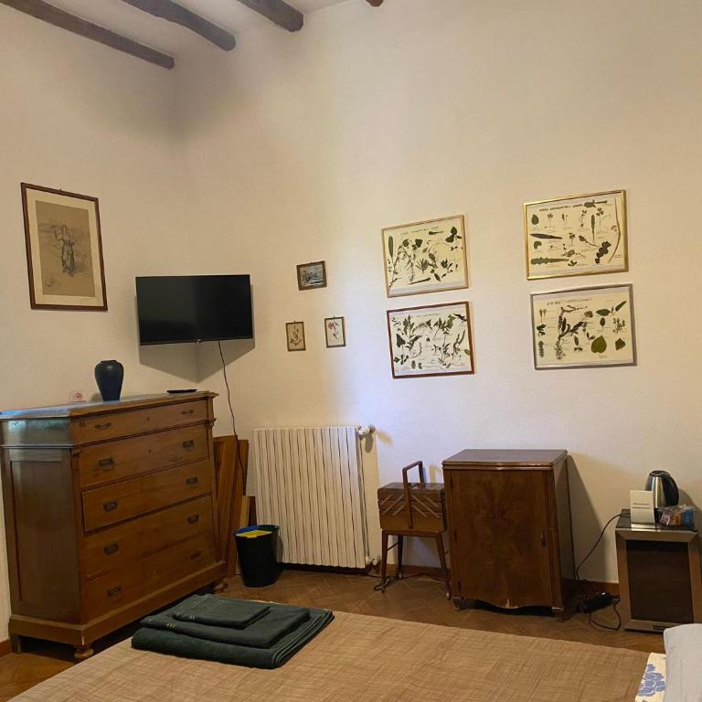 Casale Monte Oliviero - Bike Friendly B&B - Camera Matrimoniale - 2