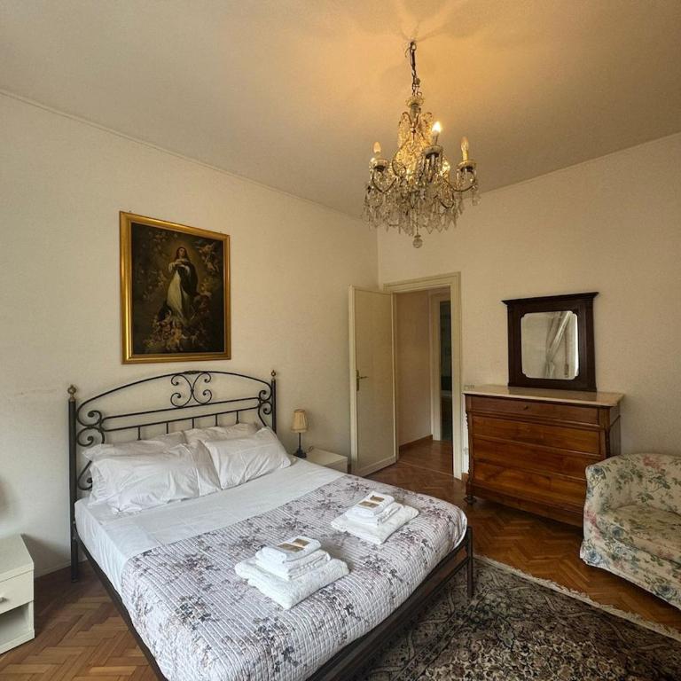 Spacious Getaway with Roman Charm - Apartment mit 4 Zimmern - 10