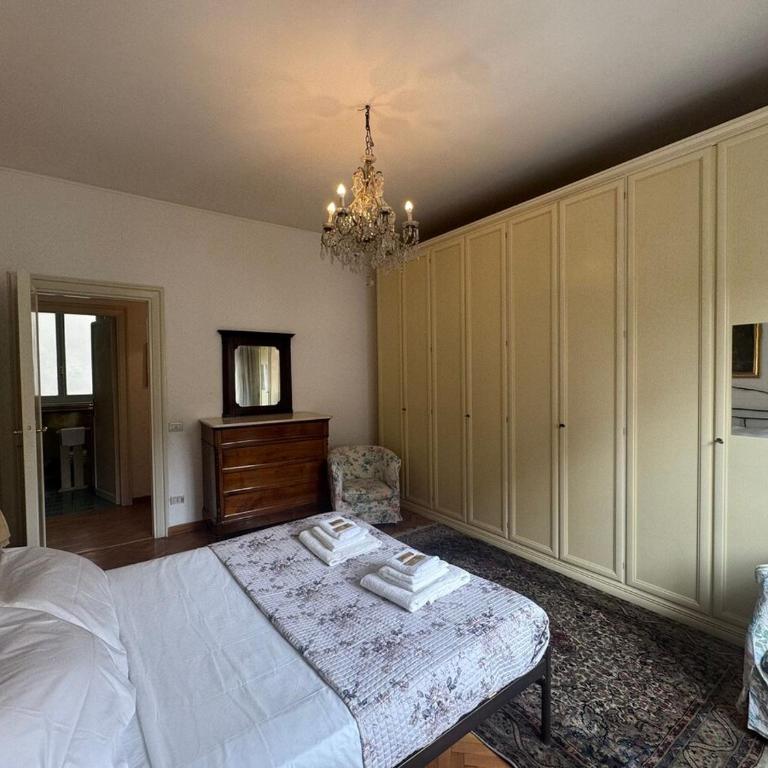 Spacious Getaway with Roman Charm - Apartment mit 4 Zimmern - 23