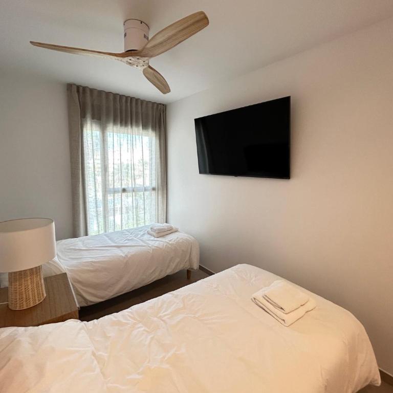 Primera linea Albamar -Serviden - Apartamento de 3 dormitorios con vistas al mar - 16
