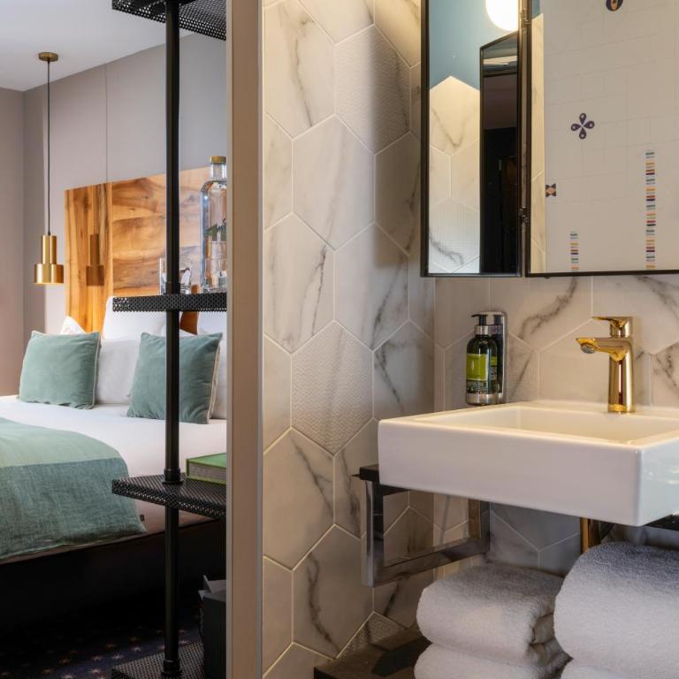 Hôtel Maxim Folies - Chambre Double Supérieure - 3