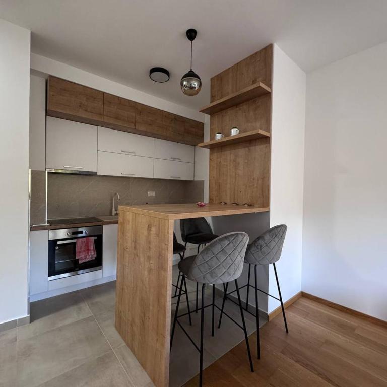 TRE Apartments - One-Bedroom Apartment - 17