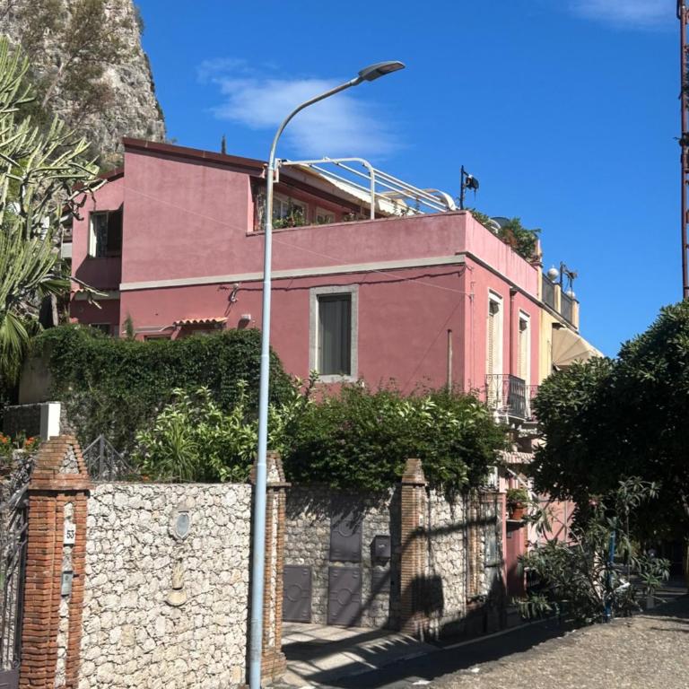 Penthouse with Sea View Terrace in the Heart of Taormina - Two-Bedroom Standard Apartment - 23