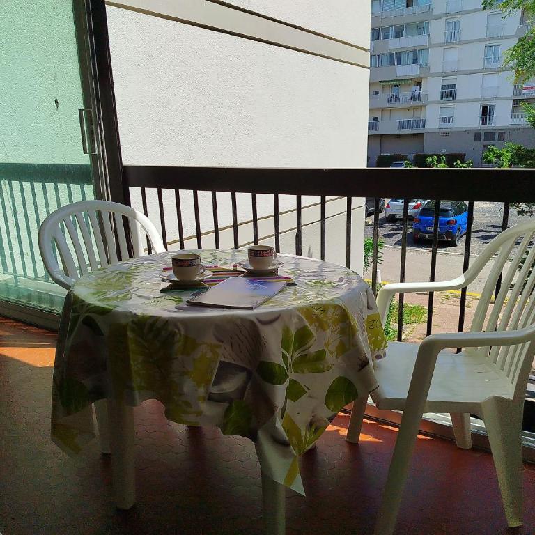 Proche du port beau T3 lumineux tout confort avec parking - 4RS121 - Apartment mit 2 Schlafzimmern - 9