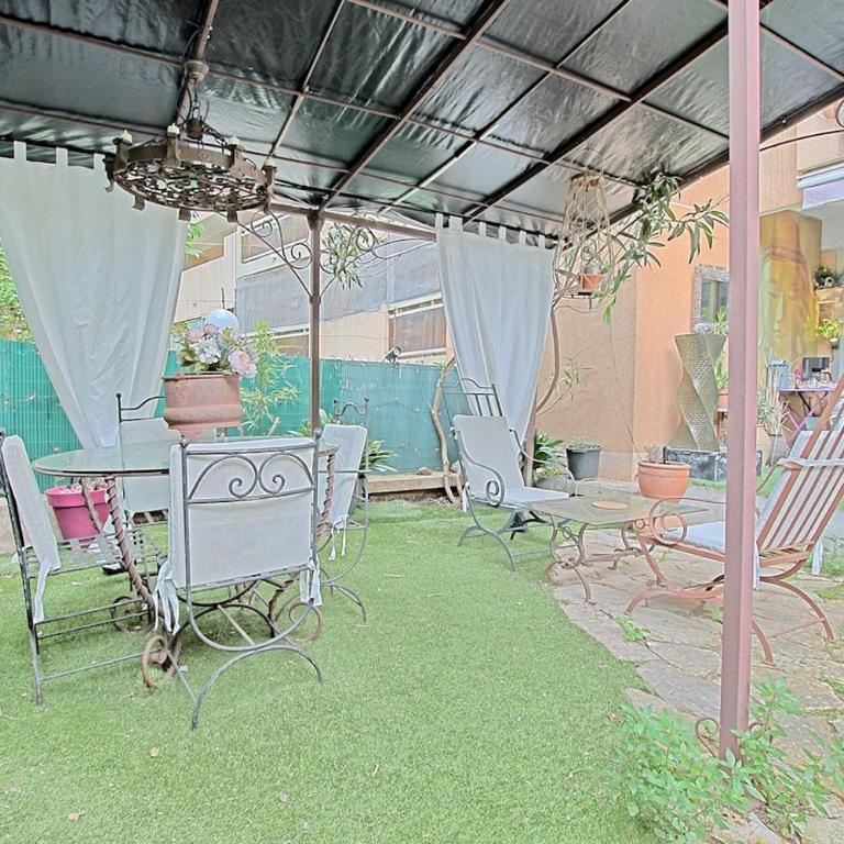 Appartement jardin proche des plages et du Suquet - Apartment mit 1 Schlafzimmer und Garten - 1