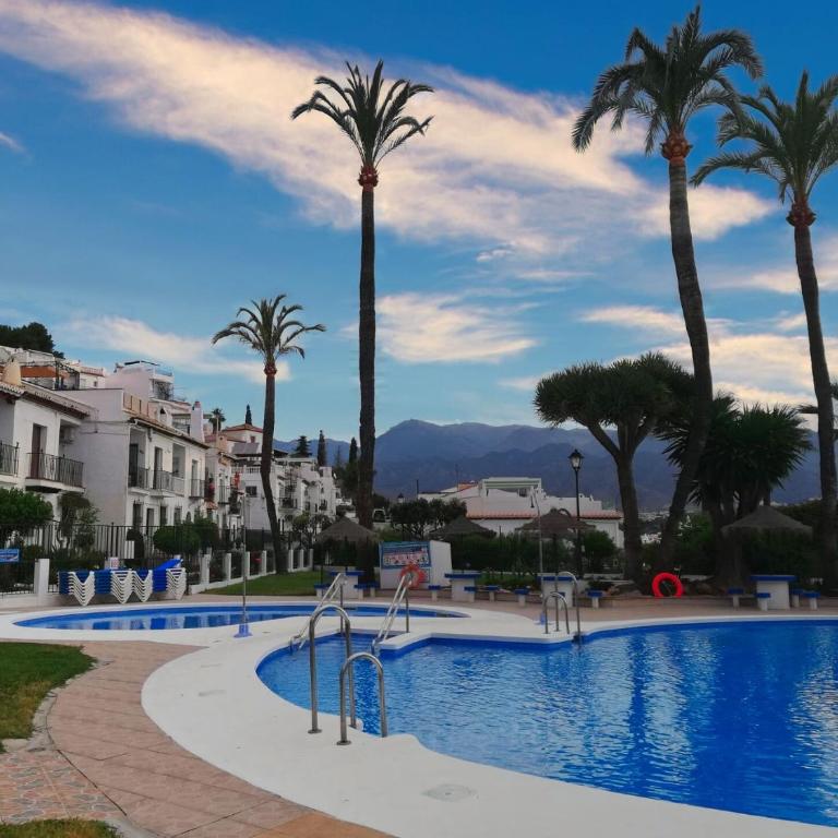 A2407 Charming Townhouse with sea views and pool - Casa Vacacional de 3 dormitorios - 1