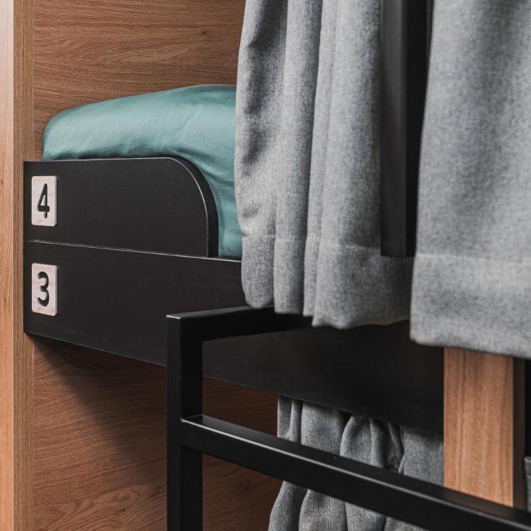 U-NIGHT Hostel Budva - Krevet za Jednu Osobu u Ženskoj Spavaonici - 2