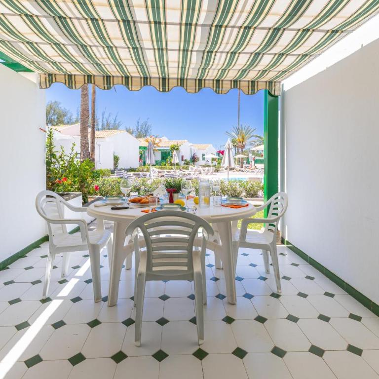 Campo Golf 75 by VillaGranCanaria - Two-Bedroom Bungalow - 12