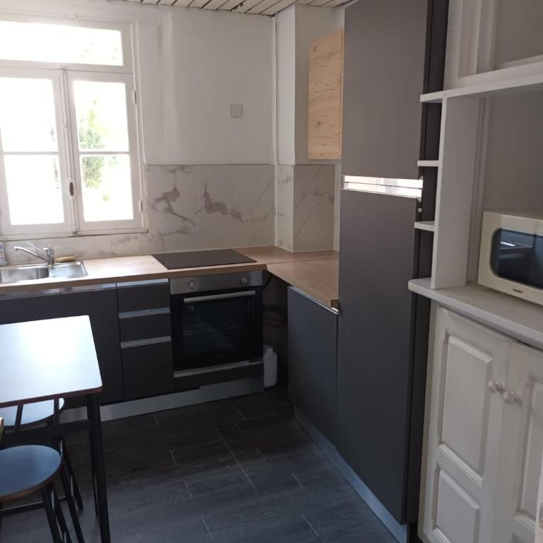 Appartement 2 chambres à Cannes entièrement rénové - Appartement 2 Chambres - 7