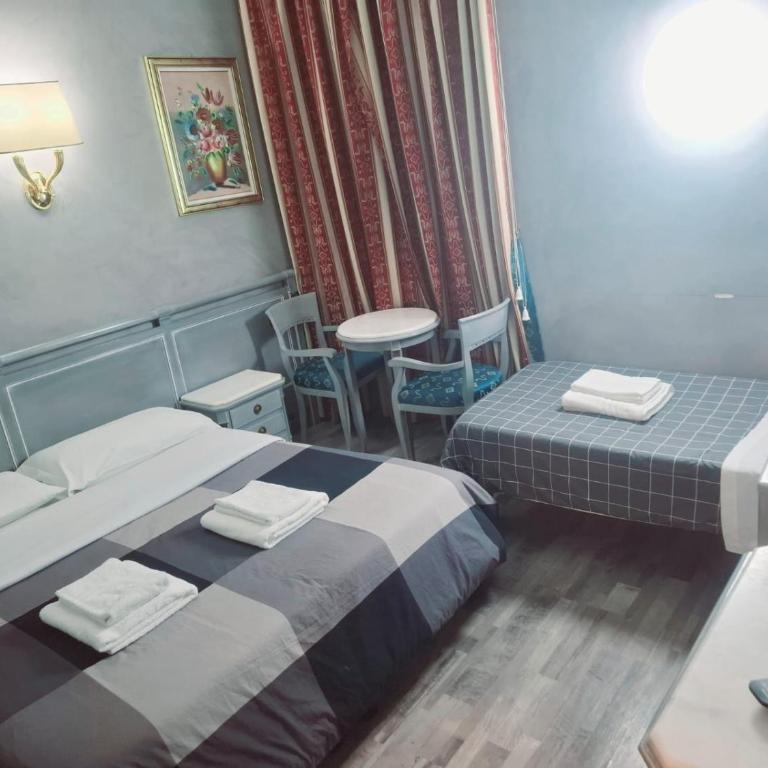 Hotel Positano 2 - Chambre Triple Deluxe - 3