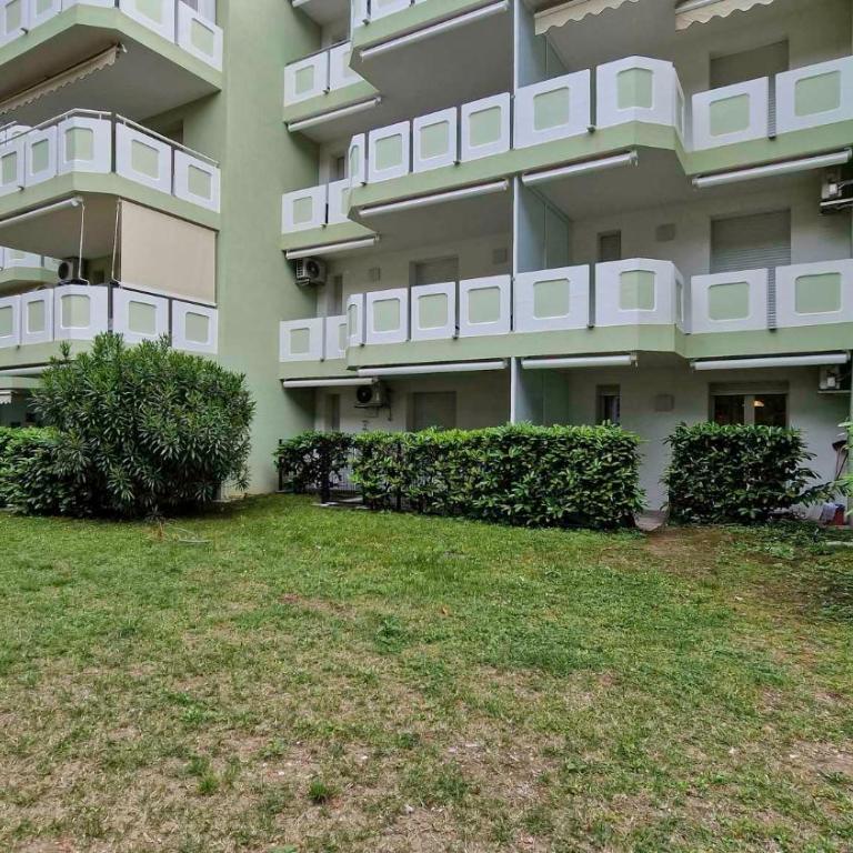 Villaggio Olimpia - One-Bedroom Apartment - 6
