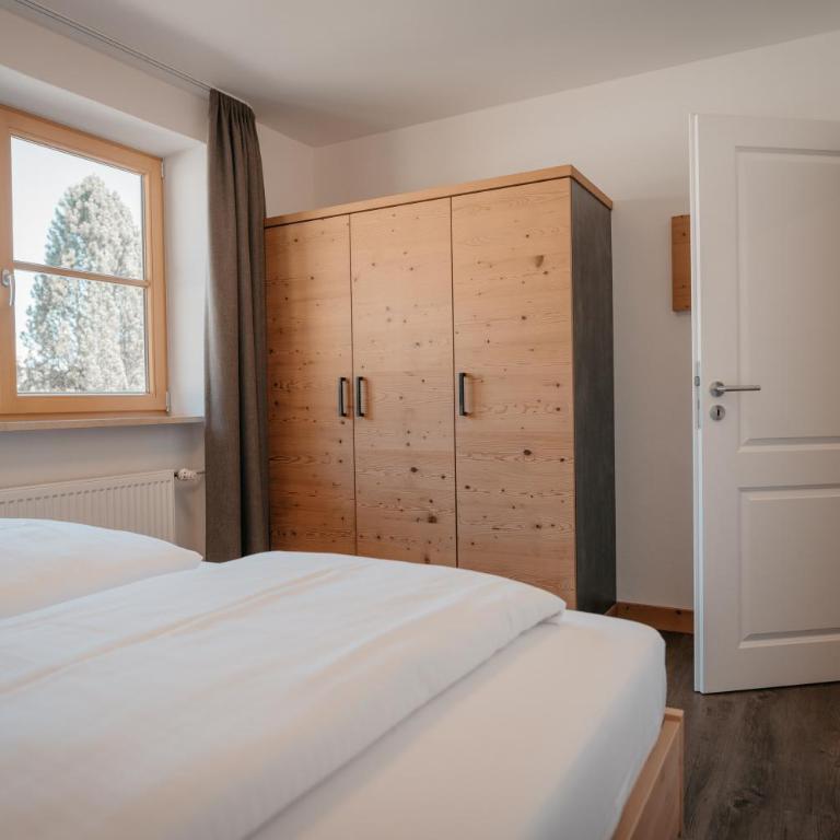 Landhaus Mucha - Ferienwohnungen - Deluxe Apartment mit 2 Schlafzimmern - 7