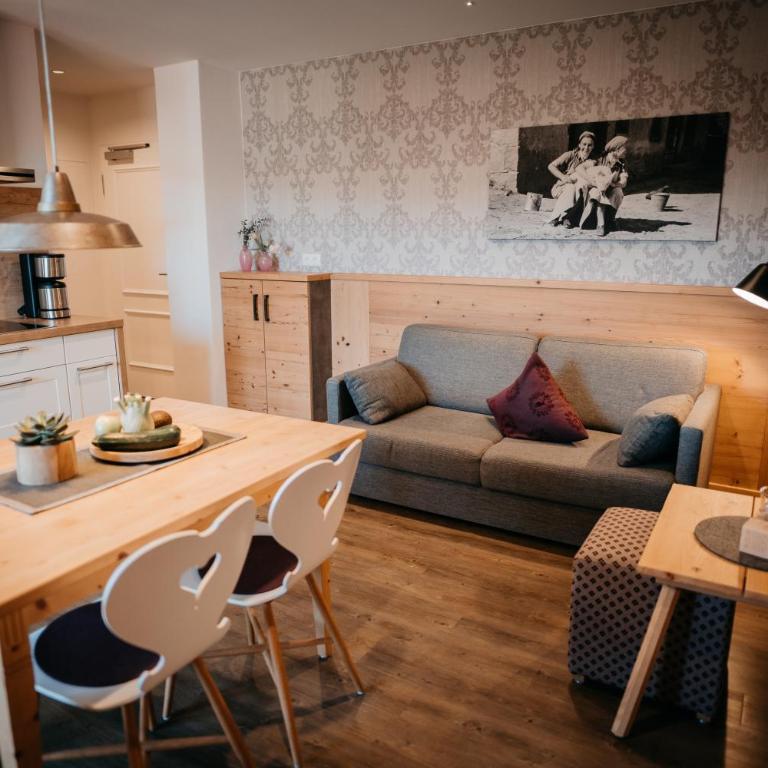 Landhaus Mucha - Ferienwohnungen - Premium Apartment mit 1 Schlafzimmer - 8