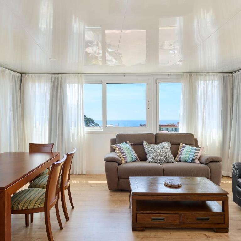Apartments MTB Only Couples - Apartamento de 2 dormitorios con terraza y vistas al mar - 3