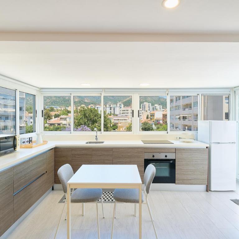 Hola MarBella Cozy Penthouse Old town & Beach - Apartamento de 1 dormitorio - 7