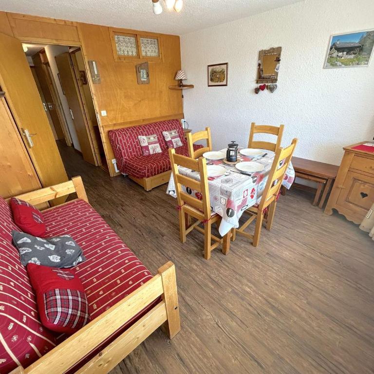 Studio cabine lumineux aux Saisies, 4 pers, balcon sud - Apartamento de 1 dormitorio - 10