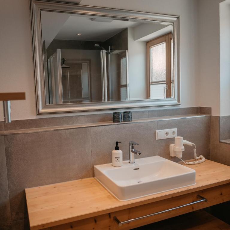 Landhaus Mucha - Ferienwohnungen - Premium Apartment mit 1 Schlafzimmer - 6