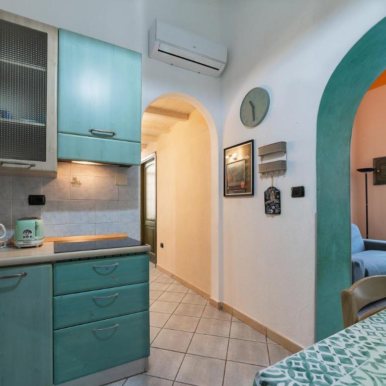 Central-Guest-House - Appartamento con 2 Camere da Letto - 11