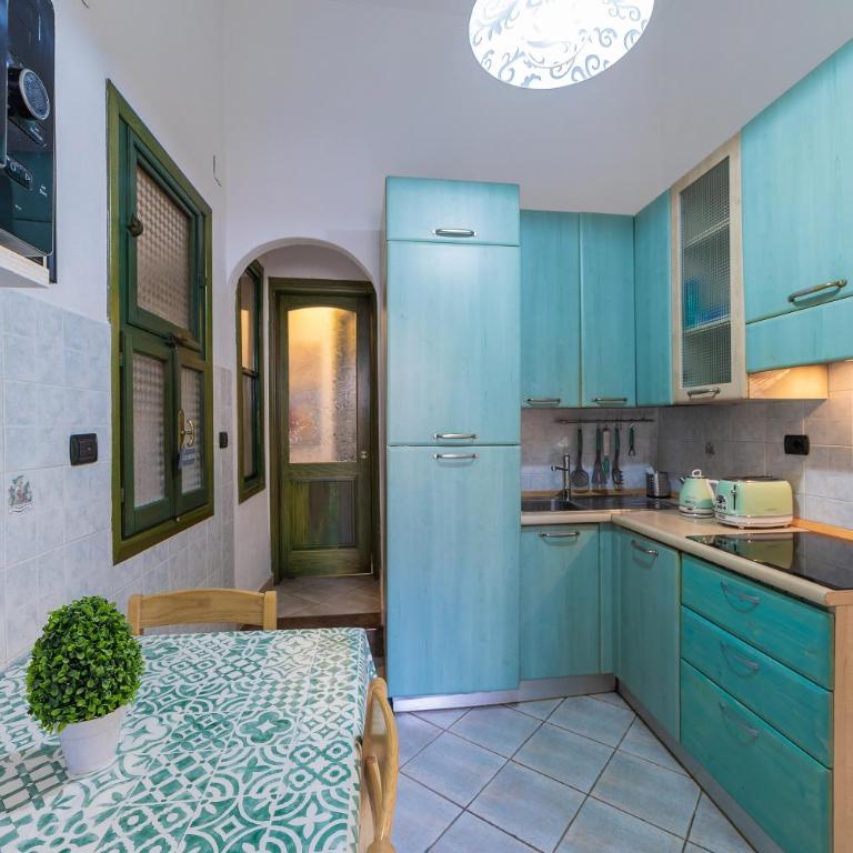 Central-Guest-House - Appartamento con 2 Camere da Letto - 14