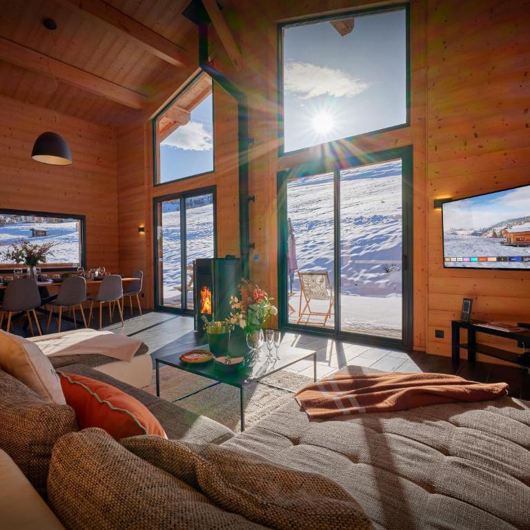 Chalet NDB - OVO Network - Chalet - 1