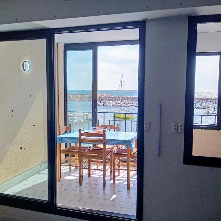 Studio Vue magique pleine mer, port, cap Béar, Racou, Climatisé - Studio - Vue sur Mer - 47