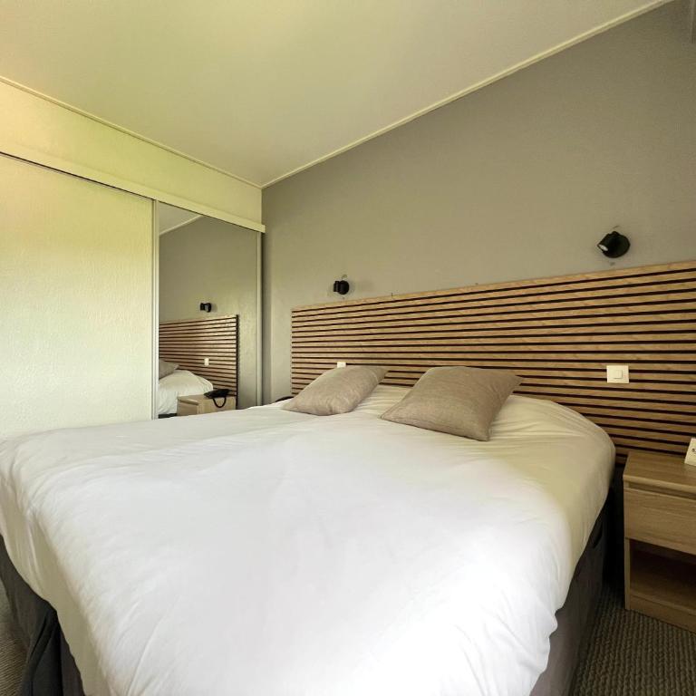 Logis Hotel restaurant des Thermes - Chambre Double Classique - 8