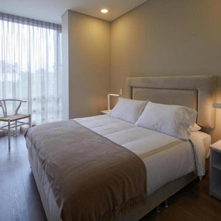 Elegant 2-Bedroom Loft 604 with Stunning Park View - Apartamento - 17