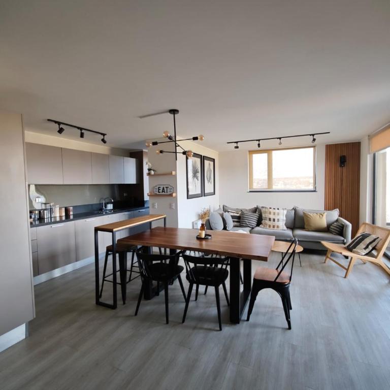 Wonderlust Natales, Torres del Paine - Three-Bedroom Apartment - 5